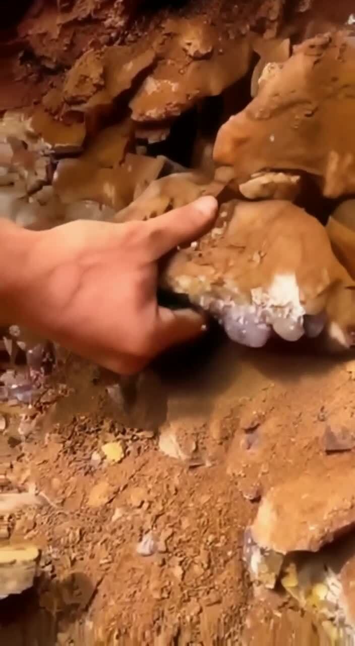 💎Вот так можно встретить аметист