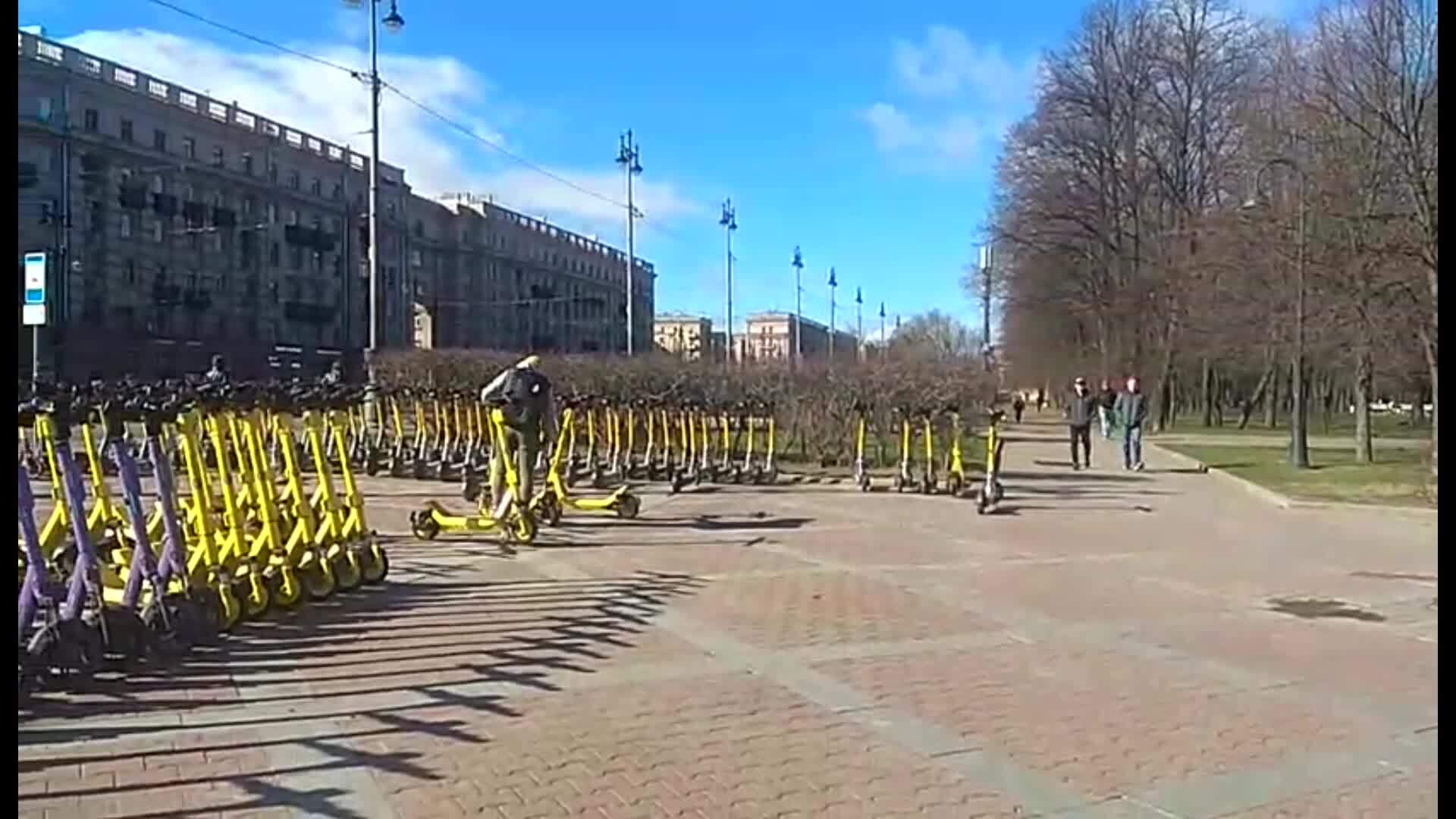 🔥Самокаты на прокат или удобное транспортное средство? В моём городе ...