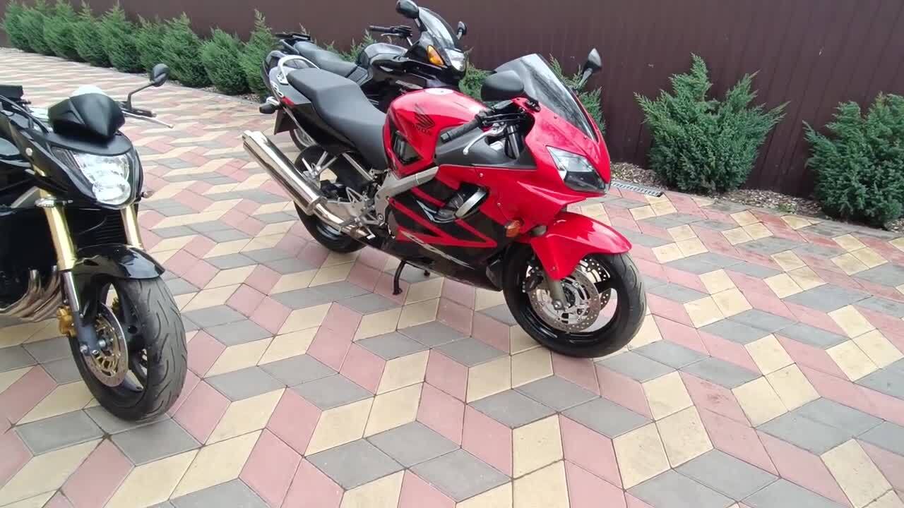 Продаю honda cbr600 f4i хонда сбр 600 ф4i в отличном состоянии